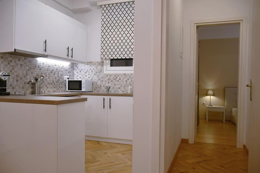 Apartament Flat Near Acropolis Hill Ateny Zewnętrze zdjęcie